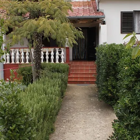 Apartment By The Sea - Mulo, Zadar - 5798 Vrsi